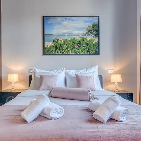 Casa de hóspedes Starlight Luxury 4*