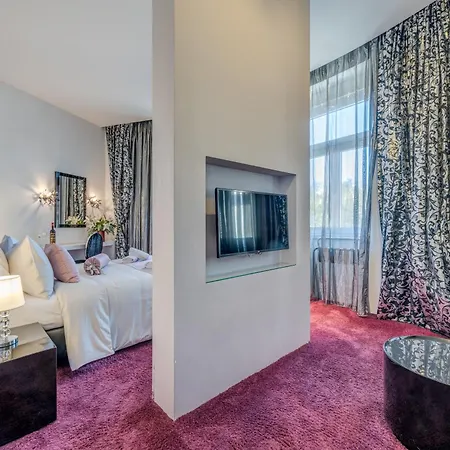 Casa de hóspedes Starlight Luxury Split