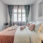 Affittacamere Starlight Luxury 4*