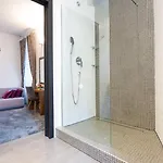 Starlight Luxury Affittacamere 4*