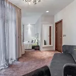 Starlight Luxury Affittacamere 4*