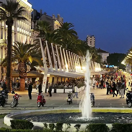 Starlight Luxury بيت ضيافة