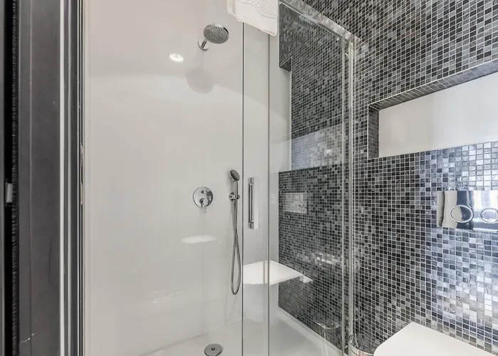 Affittacamere Starlight Luxury 4*