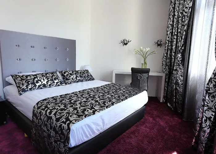 Affittacamere Starlight Luxury 4*