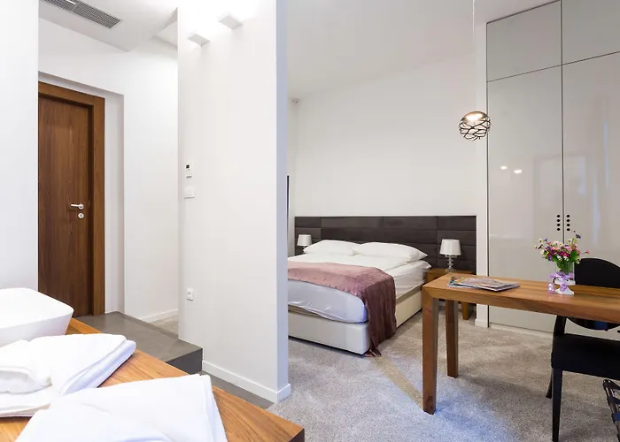 Affittacamere Starlight Luxury 4*