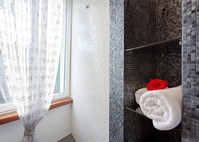 Affittacamere Starlight Luxury 4*