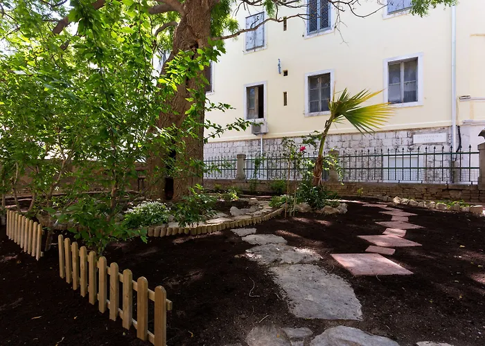 Affittacamere Starlight Luxury 4*