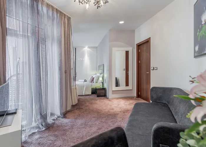 Starlight Luxury Affittacamere 4*