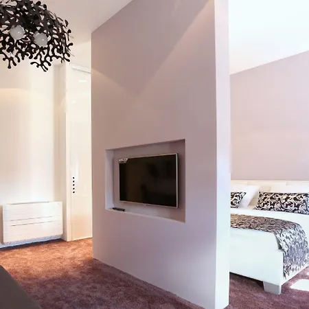 Pensjonat Starlight Luxury 4*