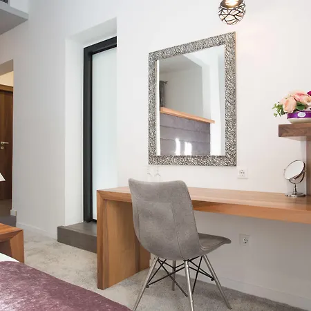 Starlight Luxury Konukevi Split