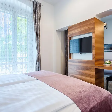 Starlight Luxury Konukevi